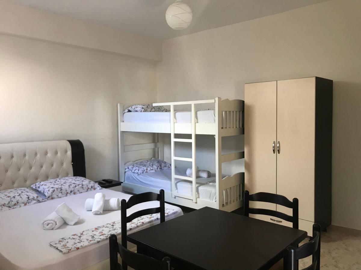 Guesthouse Flamur Ksamil Bagian luar foto