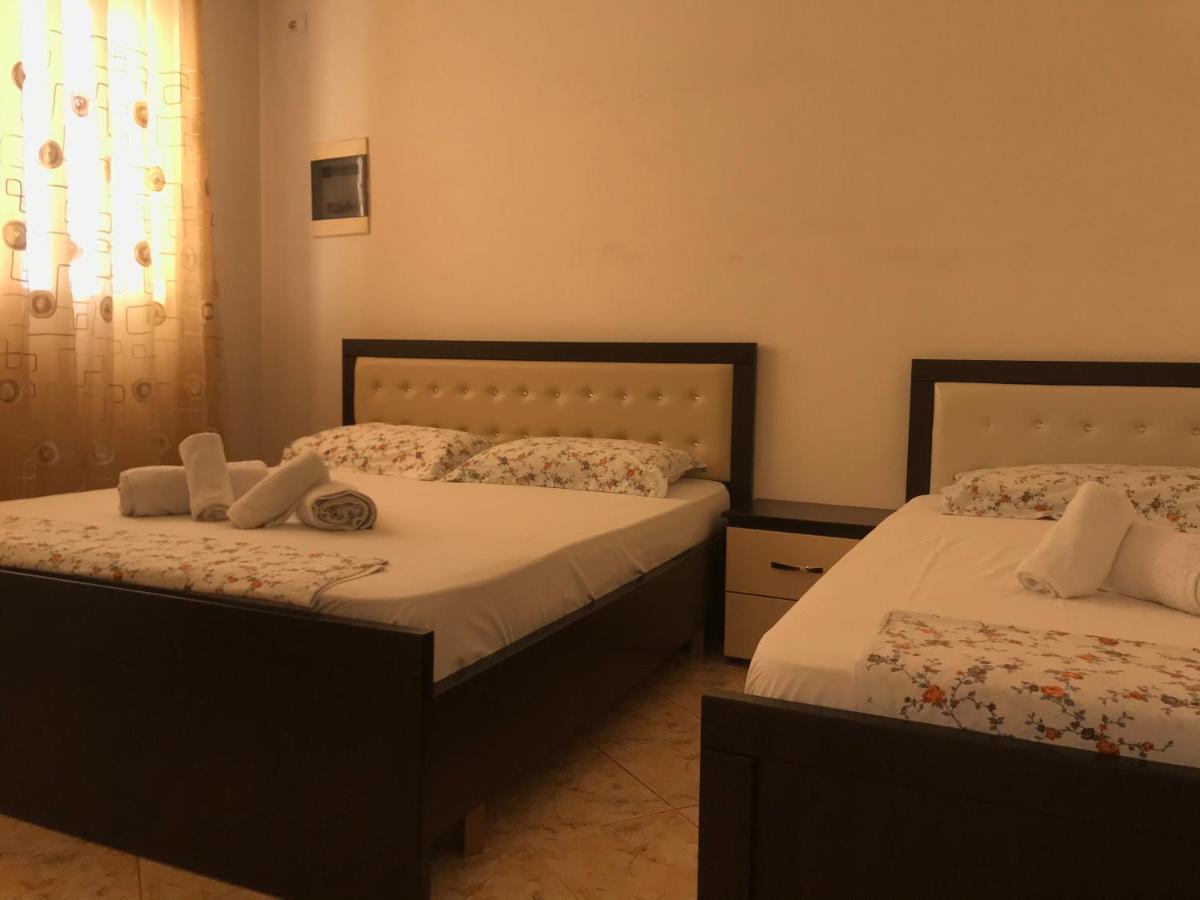 Guesthouse Flamur Ksamil Bagian luar foto